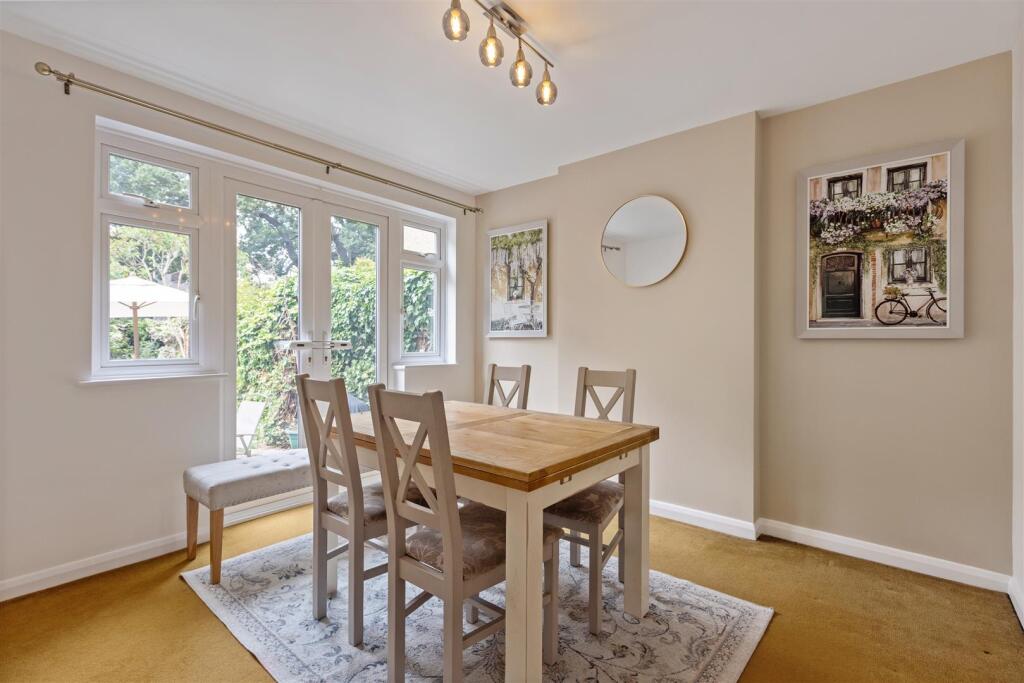 Thurlestone Avenue 66 Ph1.jpg