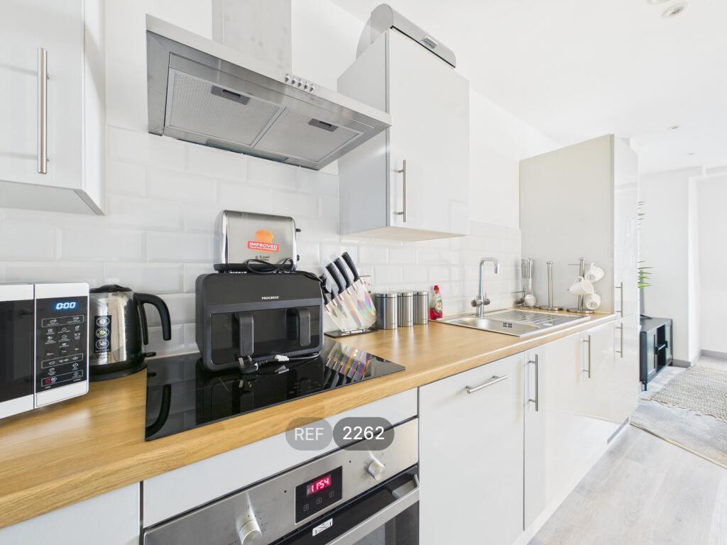 Kitchen / Living area