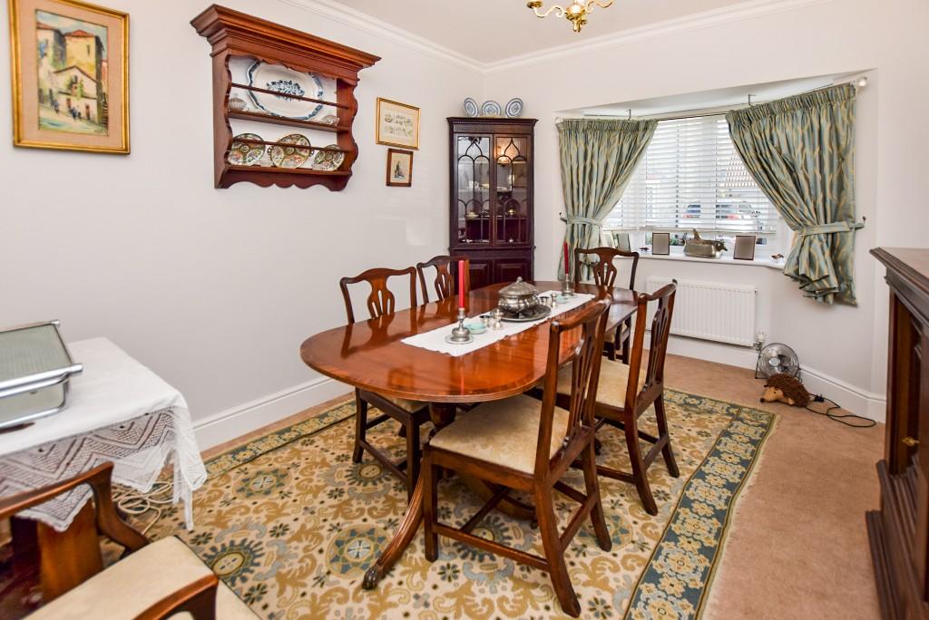 Separate dining room