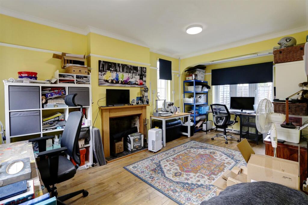 Sitting Room: