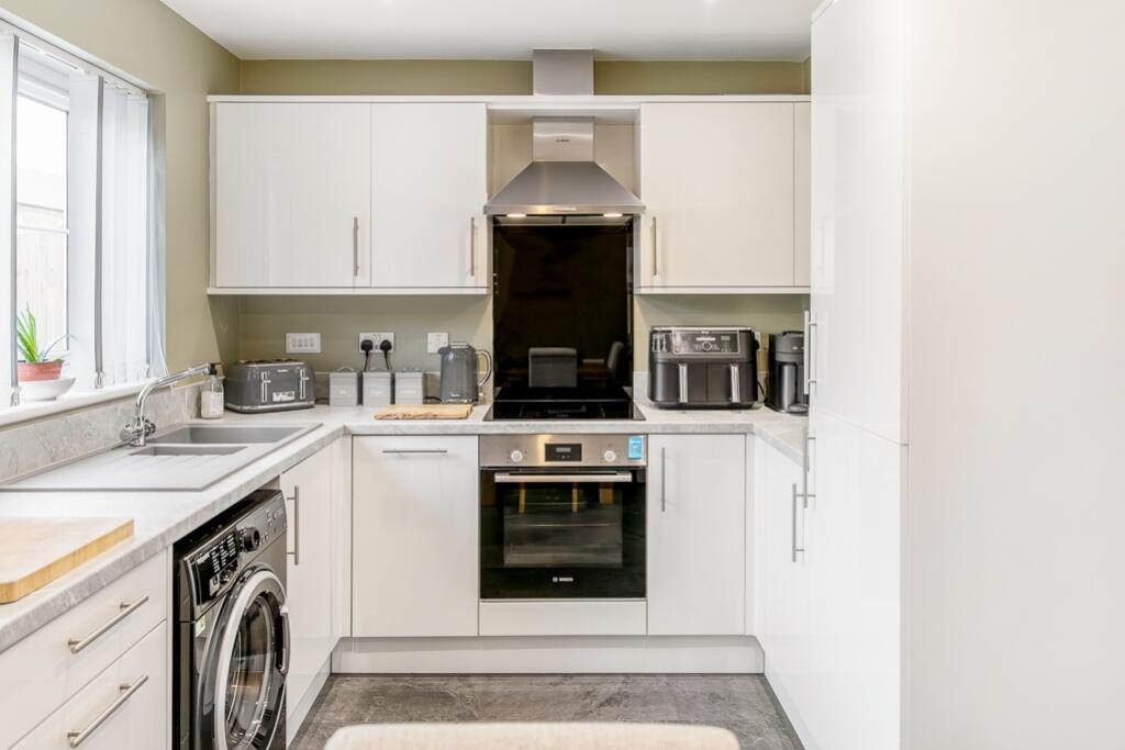15 Woodland Road (Kirton)-14