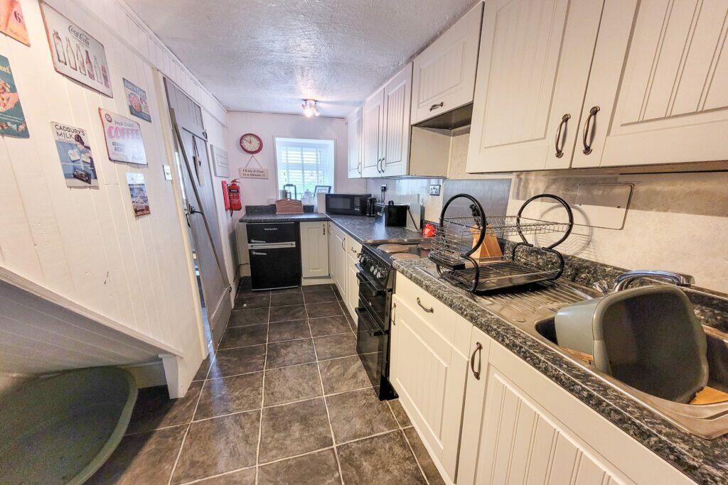 Ty Croes - Kitchen