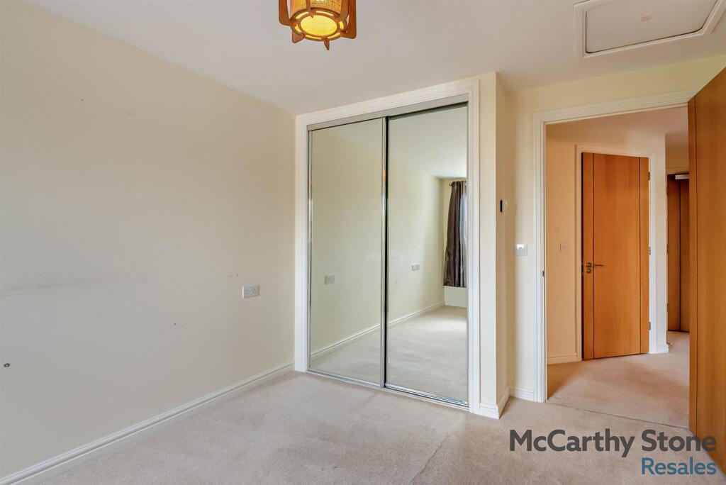 8648023-interior10-800.jpg