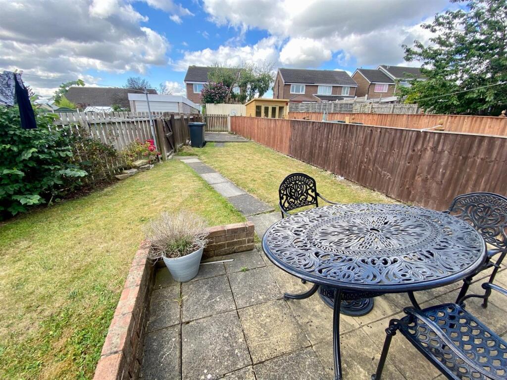 Bramleys Estate Agents - Woodlands Close- Bradley 