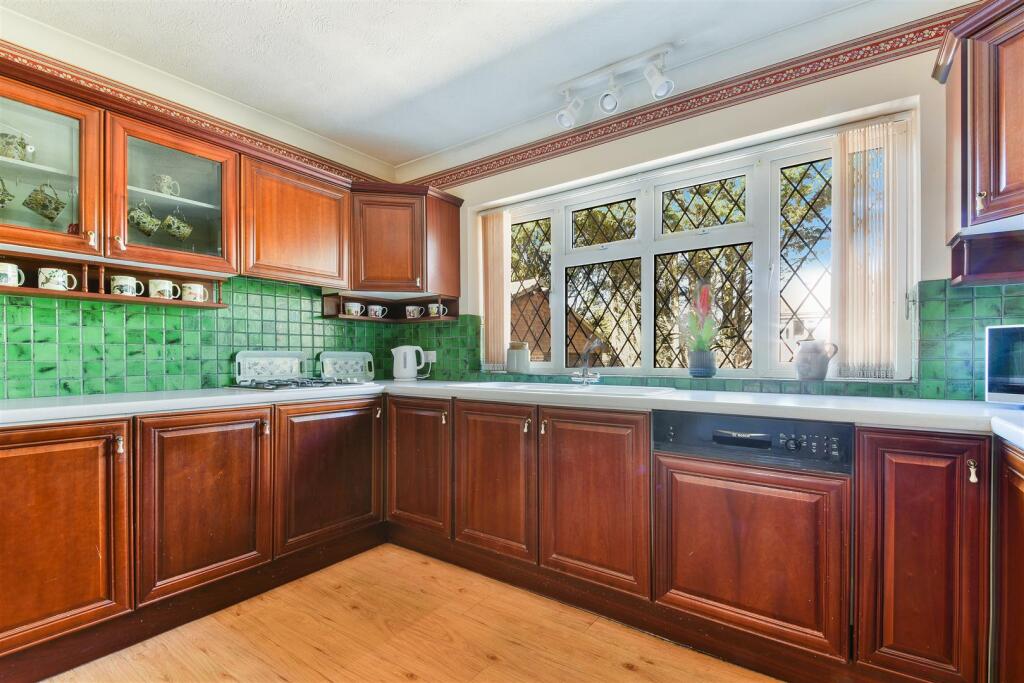 WILMOT WAY, THE SQUIRRELS- (2).jpg