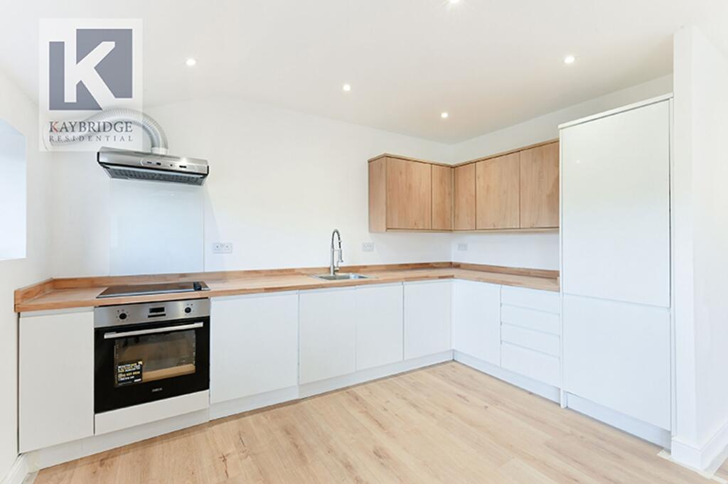 Kingston Road, Epsom - KT19 0DT