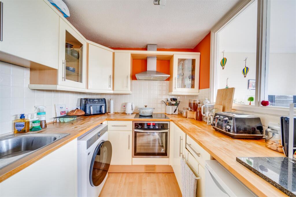 13 Foye House-Leigh Woods-BS8 3PE -26.jpg