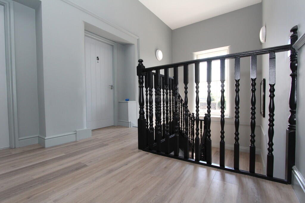 2025-05-01 09.52....