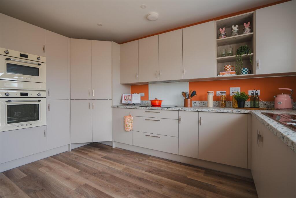 WMA - Poppy Cottage - Kitchen-6 (Hammond).jpg