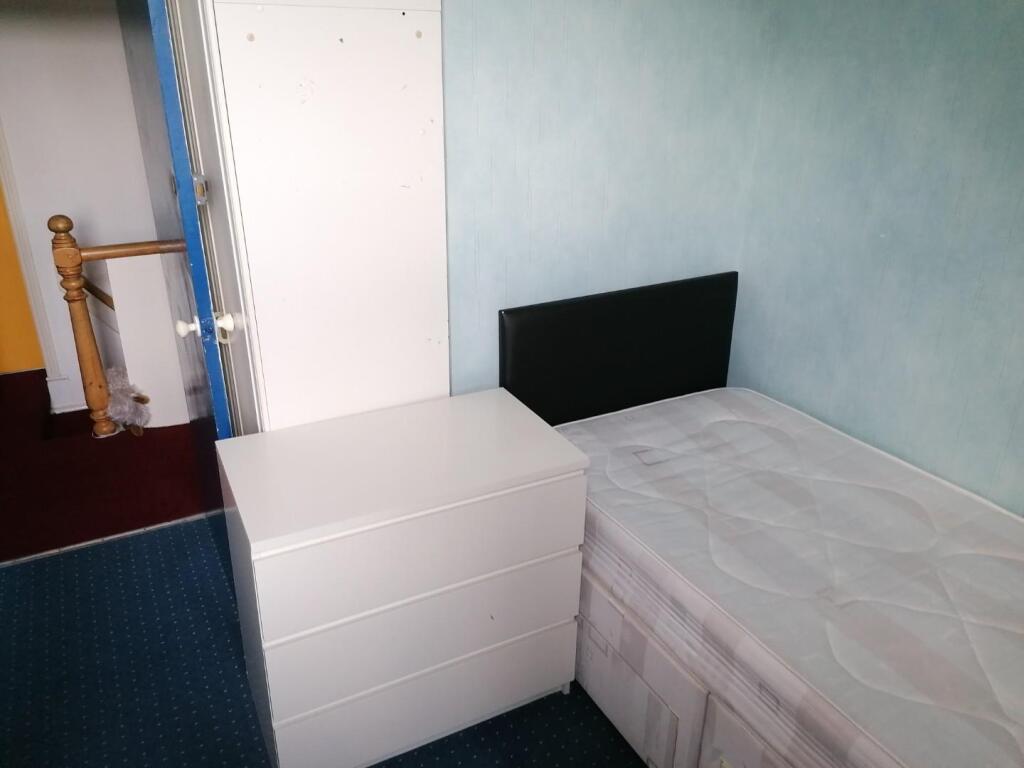 459 Springvale Road - First floor rear room 2.jpg