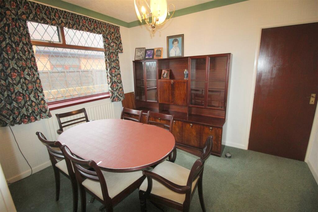 Crosland Road, 39, dining room 2.JPG