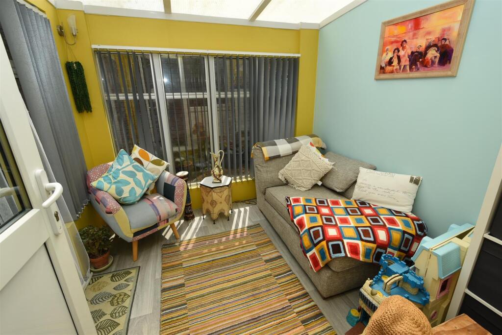 Lean-to style Conservatory