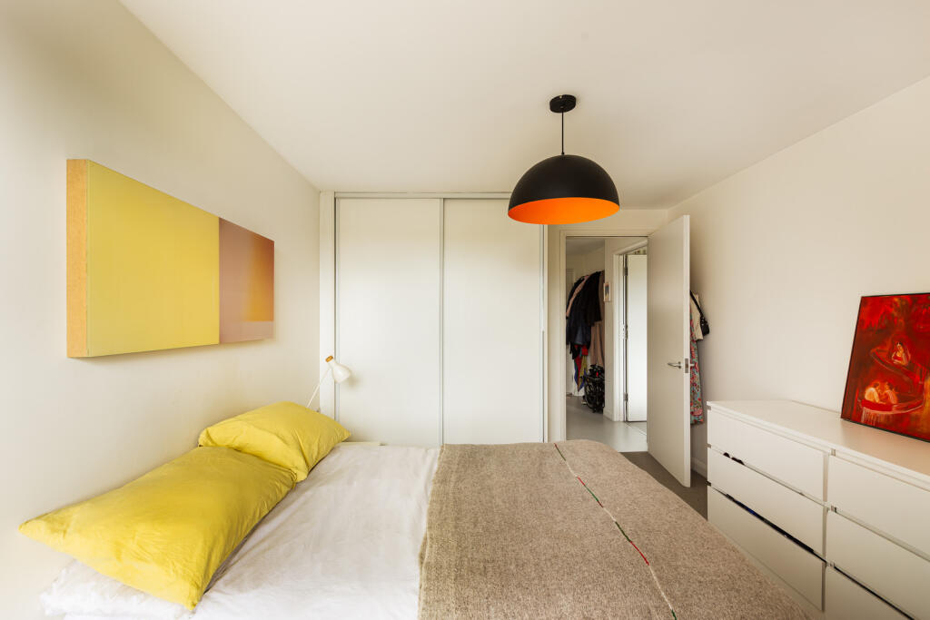 276989 - 25_4_15_MH E5 8GZ_00028.jpg