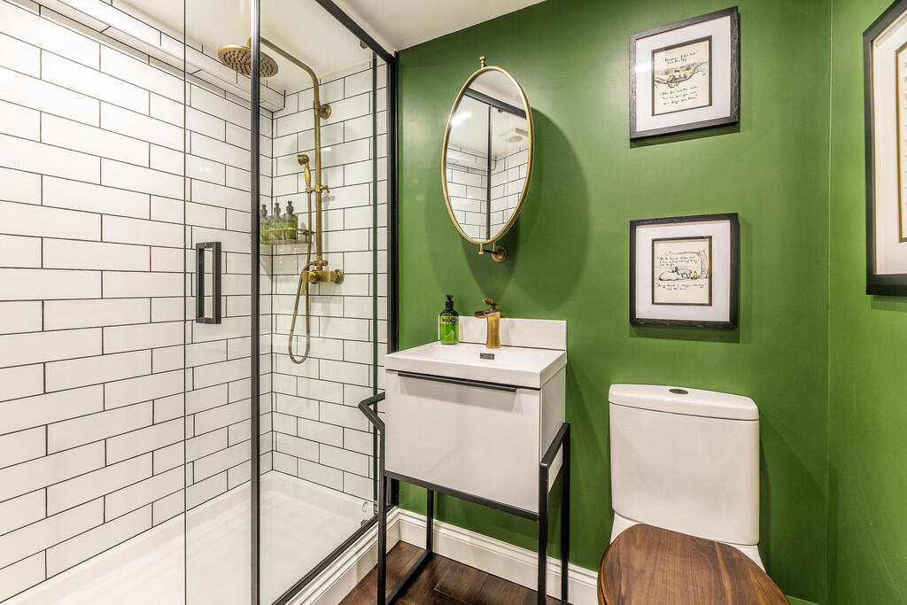 20 Bedroom 2 en s...