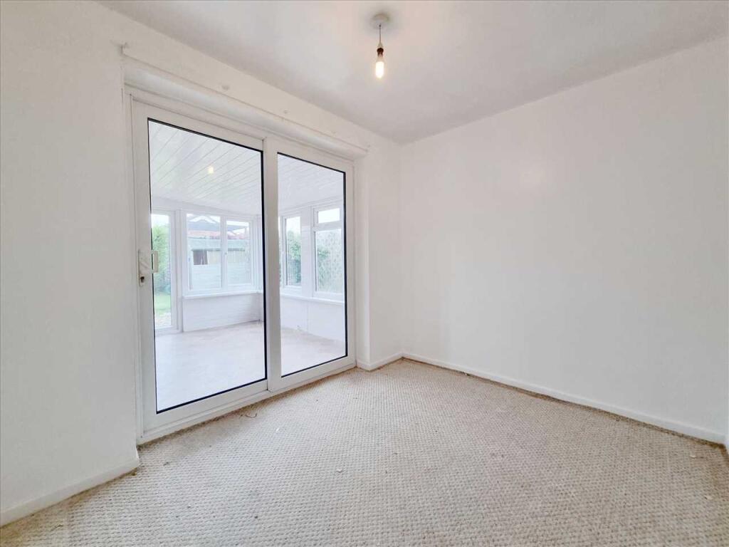 Bedroom 2: