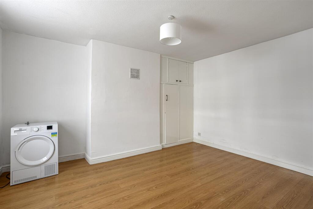 18_Heslington_Lane_1.jpg