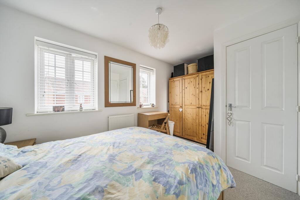 1327804-6-68936f869f6be