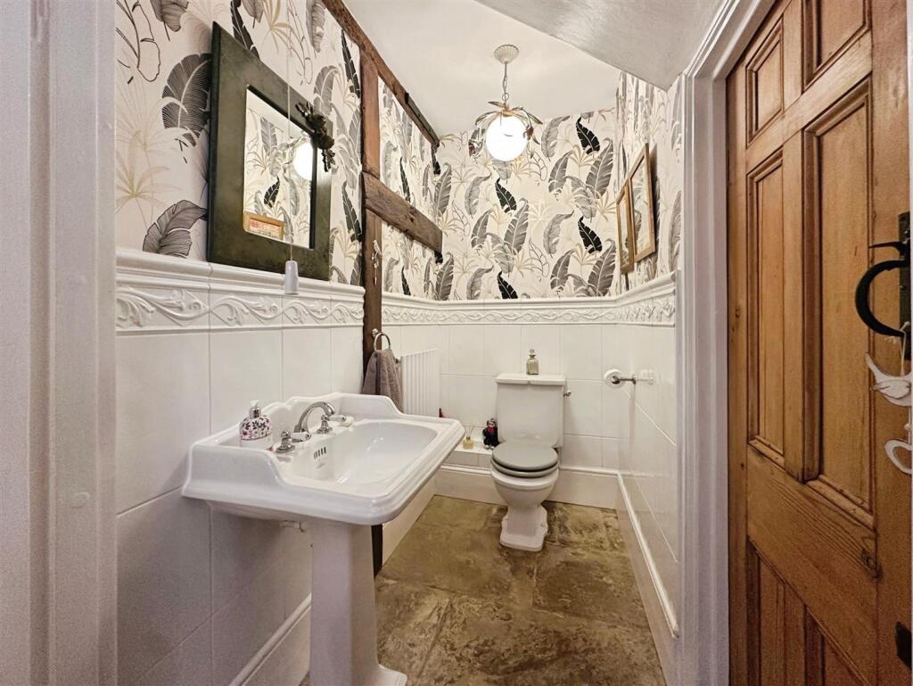 901856ea--4CEE-961F-44D70F822736-66306-00001571F91