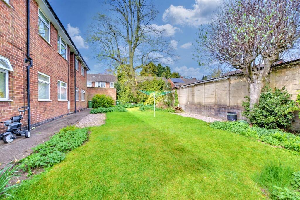 Communal Garden3.jpeg