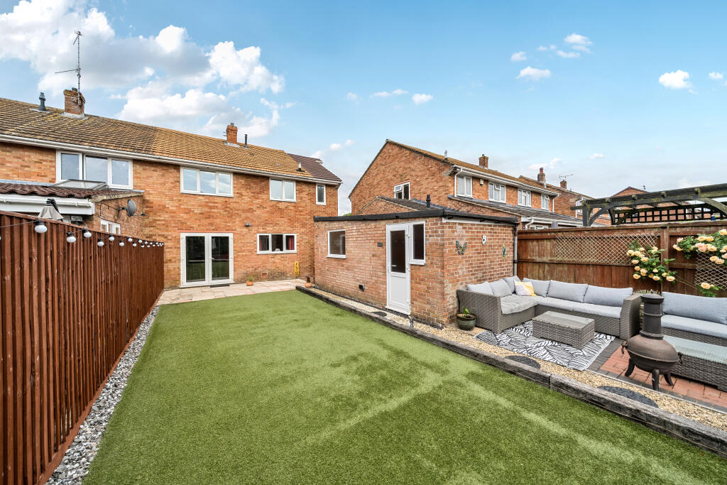 12995611683abbe28c3ef