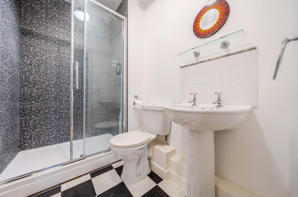 1377364-20-691220...