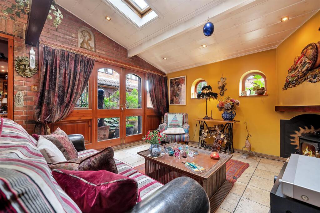 23a High Street PH-16.jpg