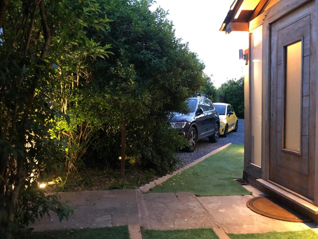 WhatsApp Image 2025-03-26 at 19.25.22 (1)