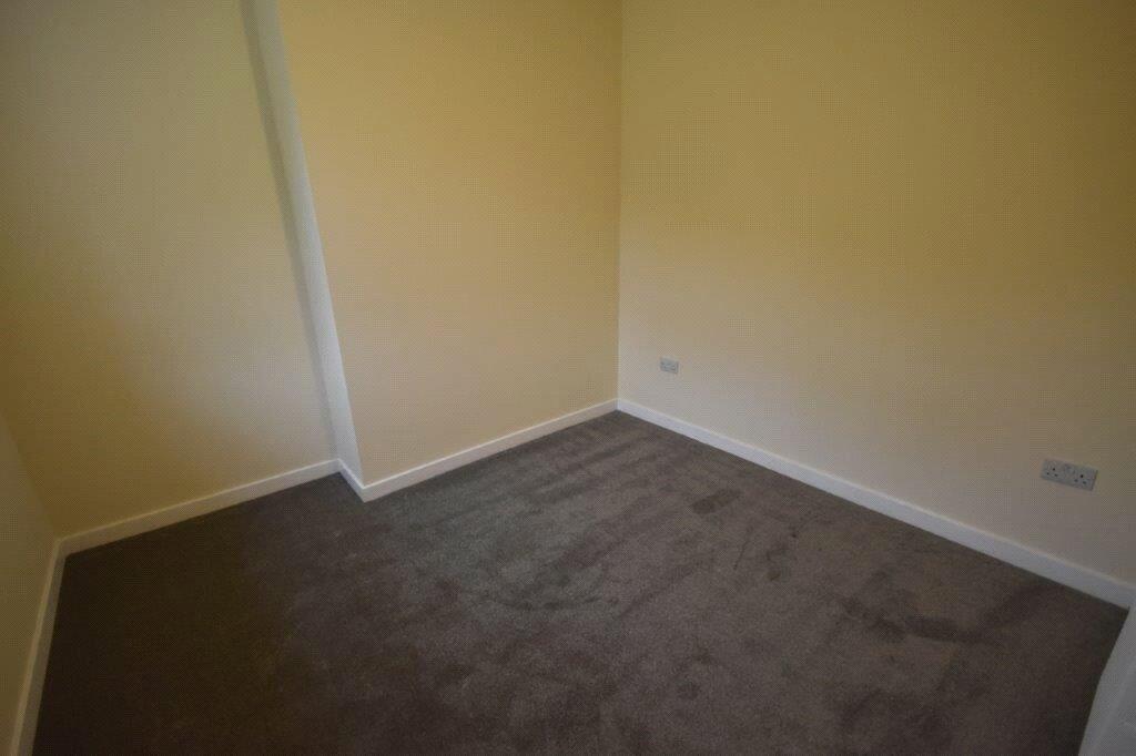 Bed 3/Dining Room