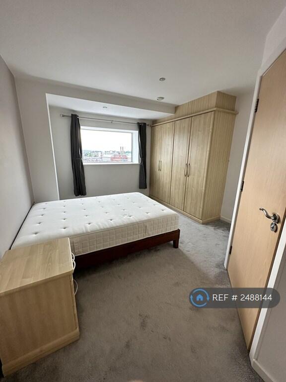 En-Suite Bedroom