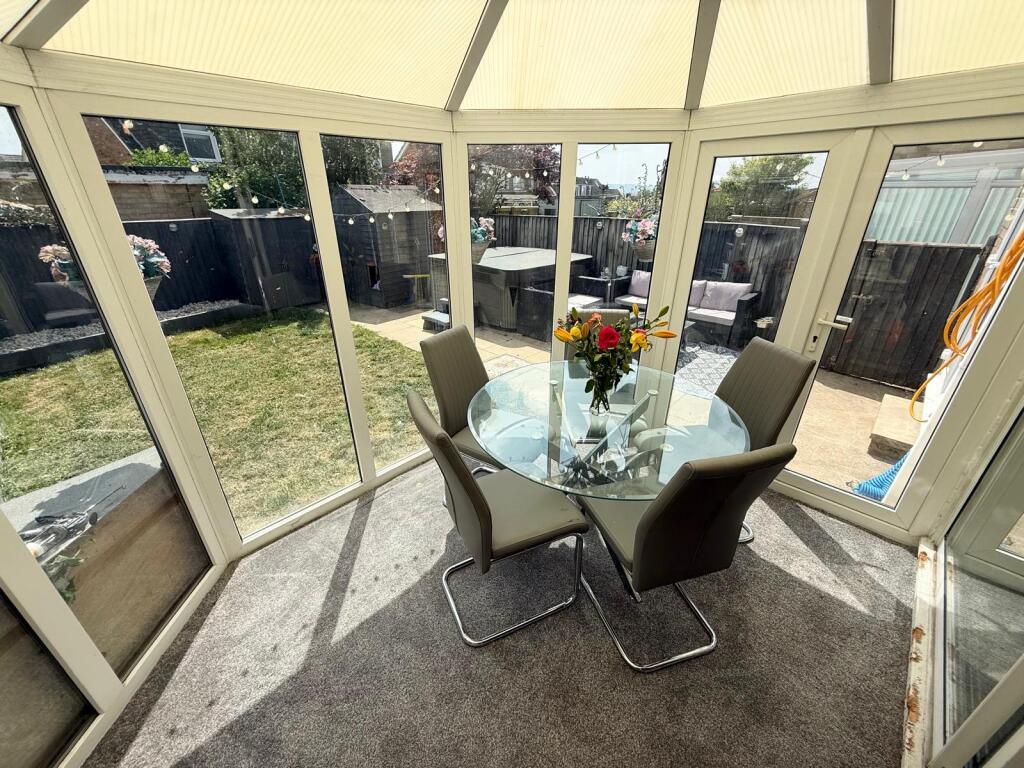 95f0704e-daf8-4ab8-808d-879a099d49e2