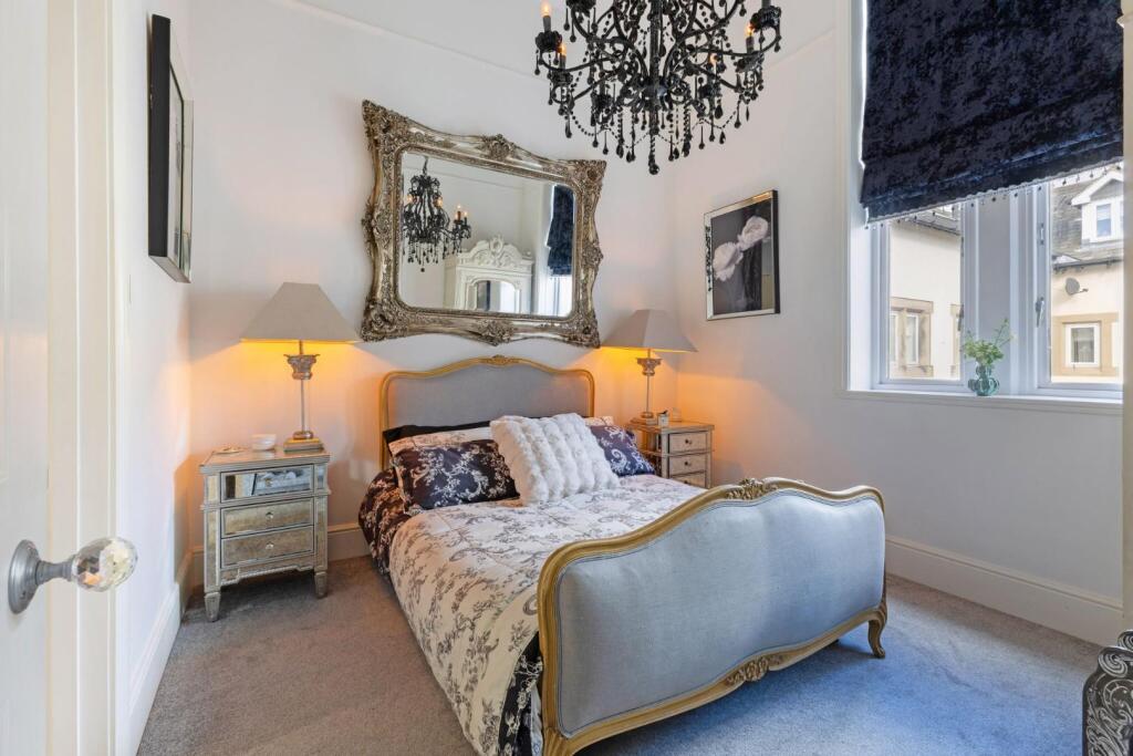 86547_8-Snaith-Wood-Drive-Rawdon  (16)_low.jpg