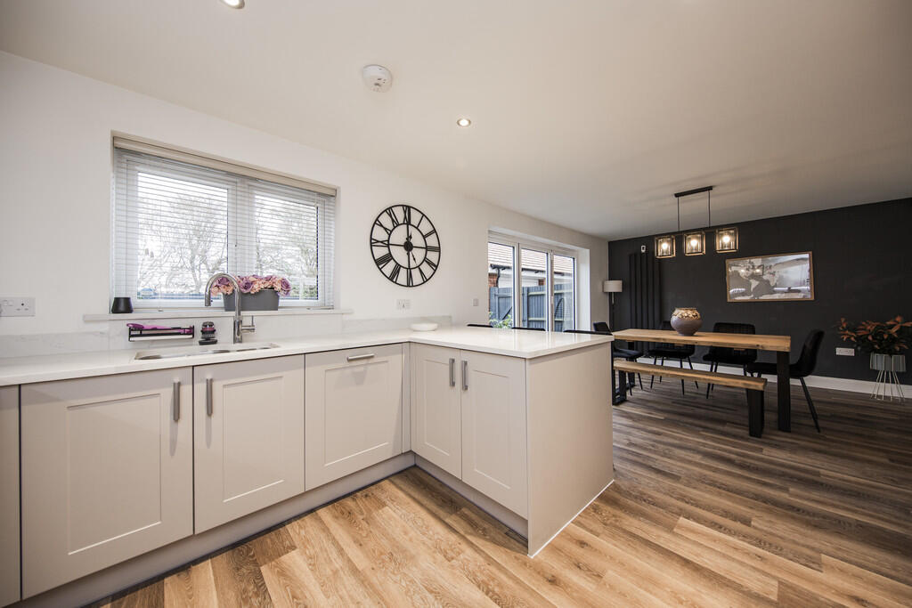 Kitchen 1
