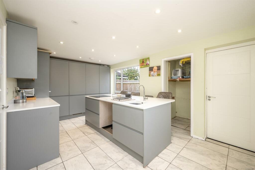 Breakfast Kitchen