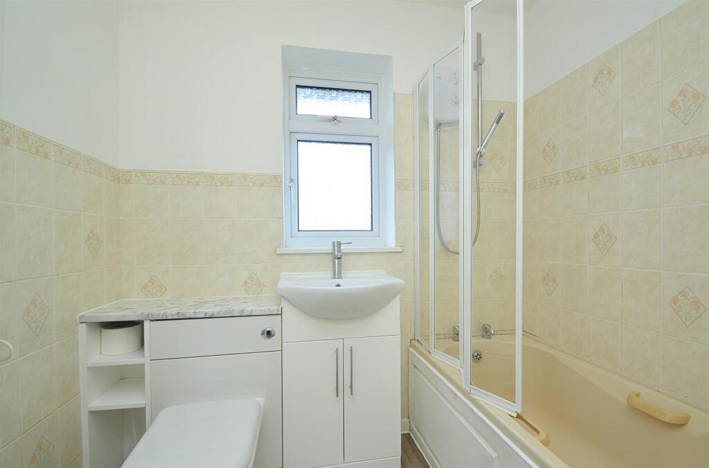 resizedBathroom.jpg