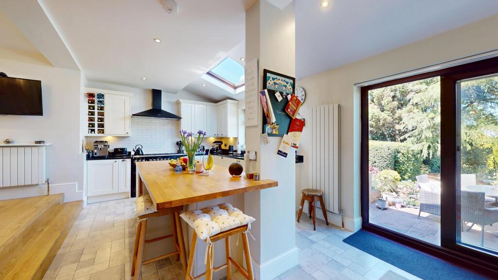 15-Breary-Lane-East-05212025_200207