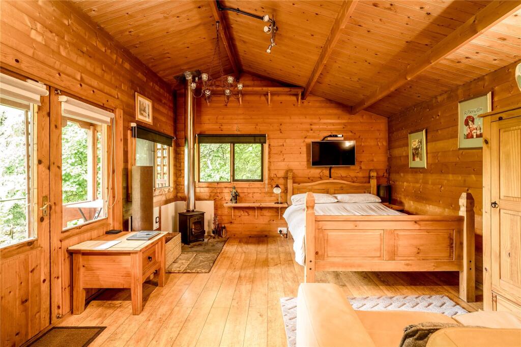 Log Cabin