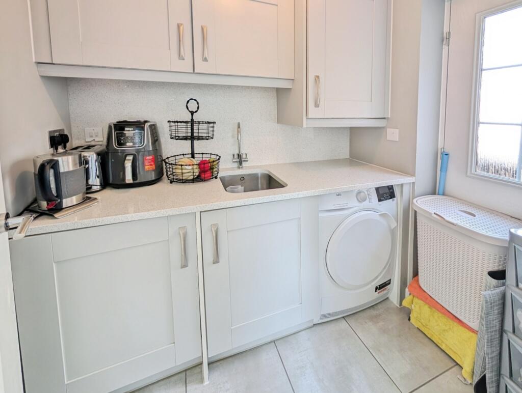 pbox-utility_room-341414.jpg