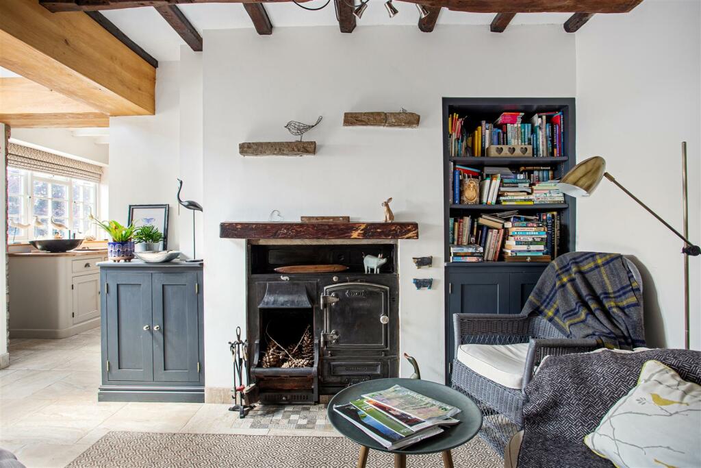 Forresters_Cottage_46.jpg