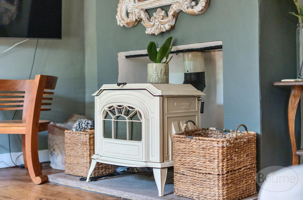 b2dbc157-ec76-4c3...