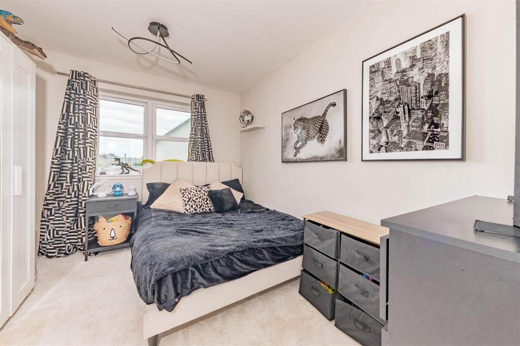 19 Henry Cotton Place Carnoustie-9.JPG