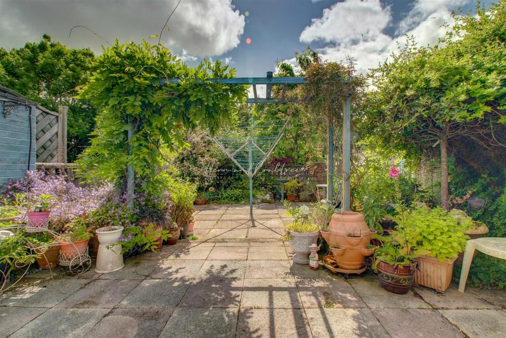 Roundwood, Penylan, HernCrabtree_ (15).jpg