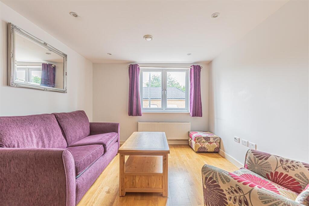 flat 7, Langley House-tw4 (2).jpg