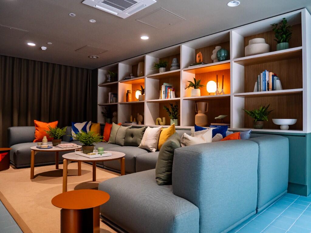 Private Lounge