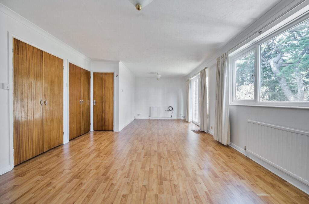 1360065-19-68dbe3...