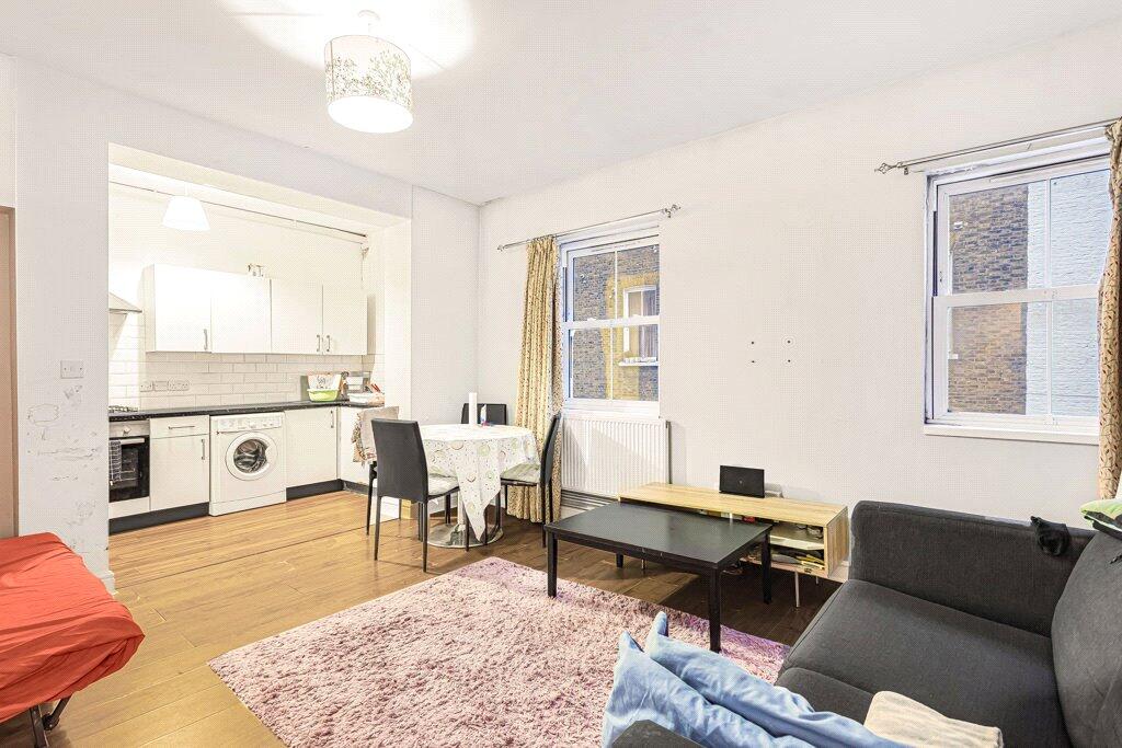 Kitchen/Reception