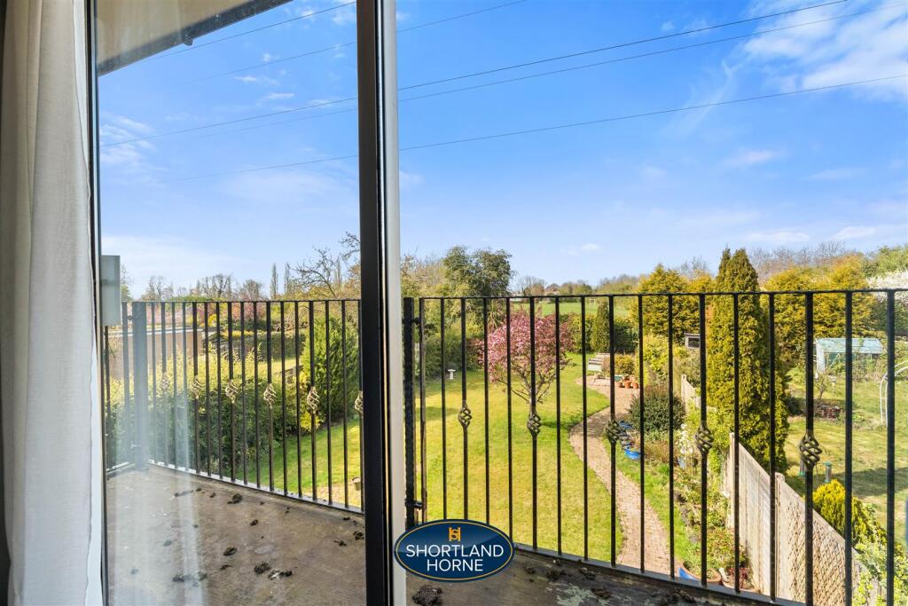 51 Magyar Crescent, Nuneaton WM (8 of 38).jpg