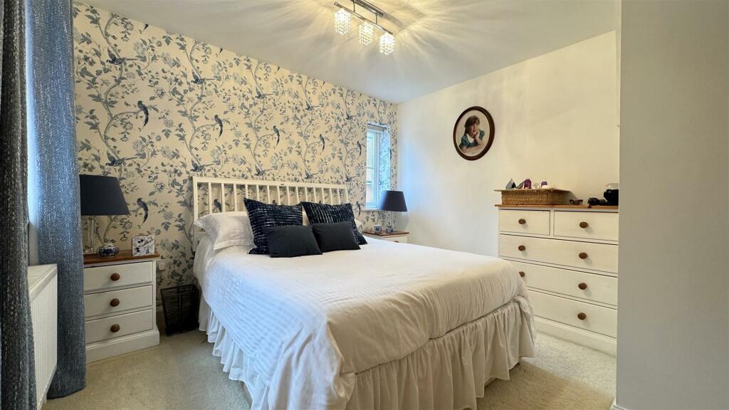 bedroom.jpg