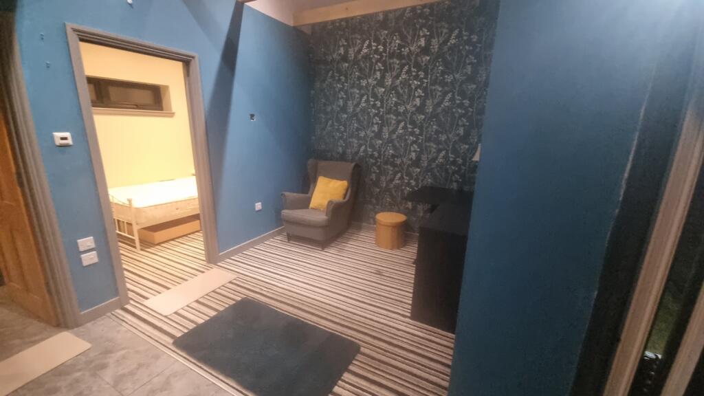 living bedroom