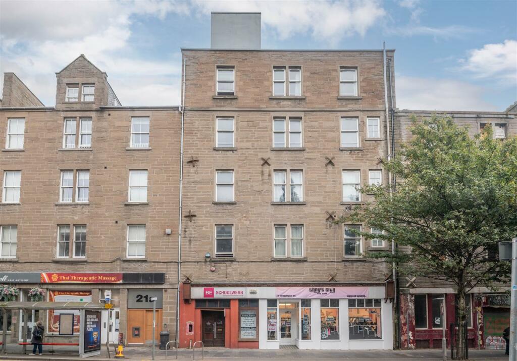 Flat 4 21 Commercial Street Dundee-13.JPG