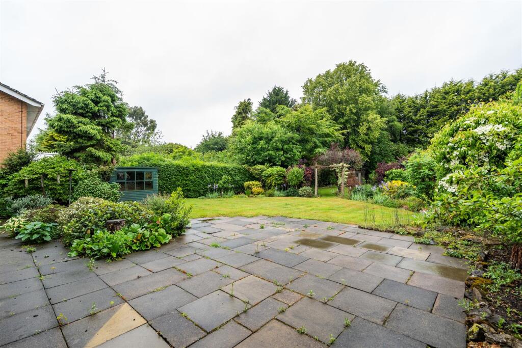 67A Hampton Lane_32.jpg